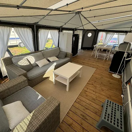 Дом отдыха Przyczepa 2022 Molo Surf *